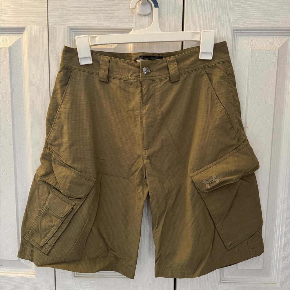 Under armour cargo shorts